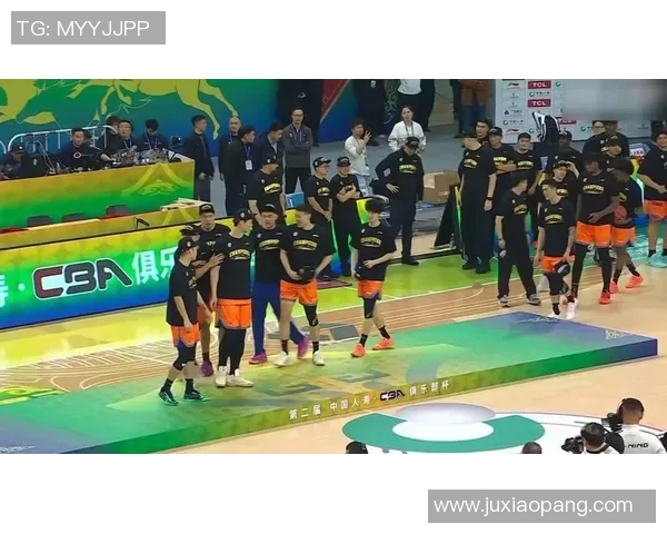 🏆上海男篮卫冕CBA俱乐部杯冠军，成功实现杯赛两连冠